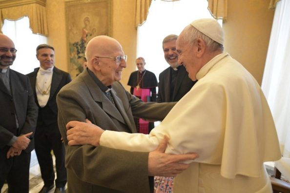 Le preferenze apostoliche universali dei gesuiti