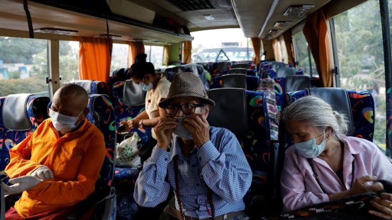 Presentazione di un libro presso la comunità dei gesuiti di Villapizzone a Milano