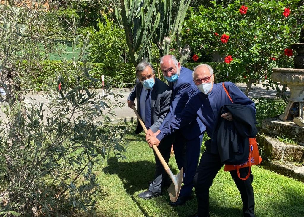 Presentazione di un libro presso la comunità dei gesuiti di Villapizzone a Milano